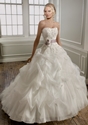 Take 15% OFF on Flower Princess Strapless Pick-ups Wedding Dress