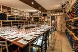 Save 20%: Wine and Food Tasting with an Expert Sommelier in Rome