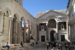 Save 50%! Split Walking Tour Including Diocletian's Palace and Traditional Lunch