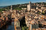 Save 10%! Private Tour: Girona, Pals and Peratallada Medieval Towns from Barcelona